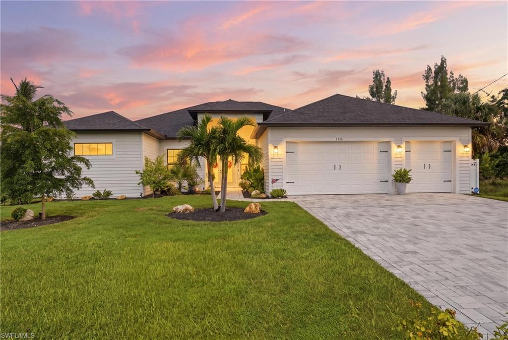 CAPE CORAL - Residential