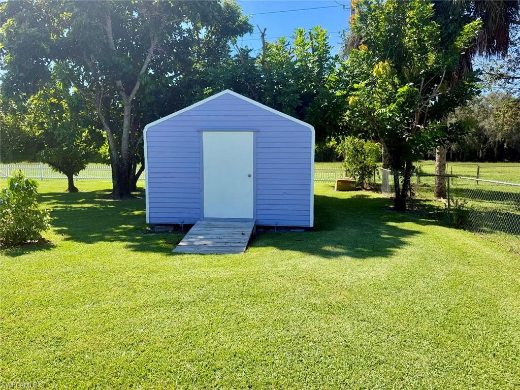 LABELLE - Residential Lease