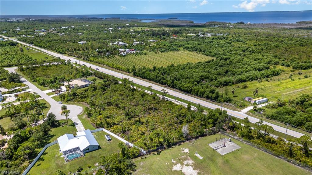 ISLAND ACRES - Land
