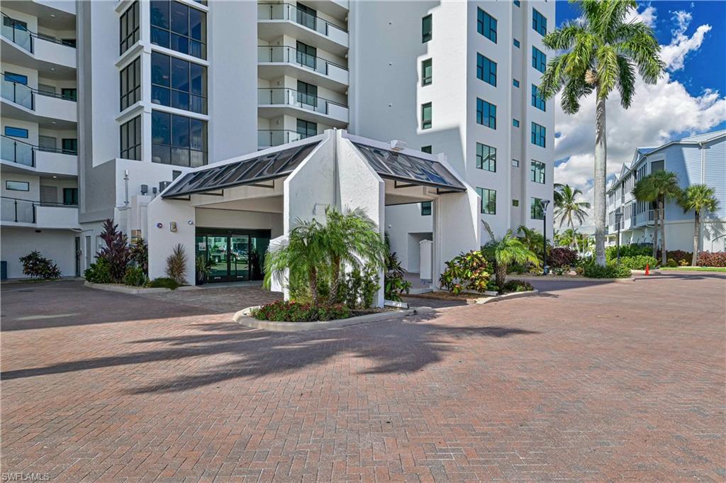 BOARDWALK CAPER - Residential
