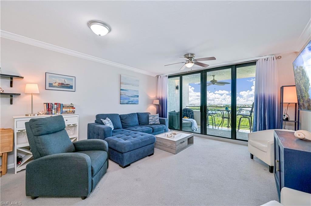 BOARDWALK CAPER - Residential