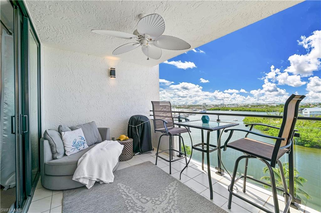 BOARDWALK CAPER - Residential