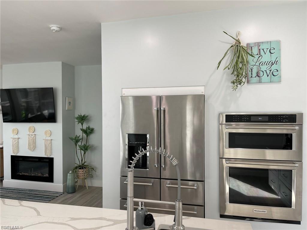 BEACH VILLAS OF UPPER CAPTIVA CONDOMINIUM - Residential