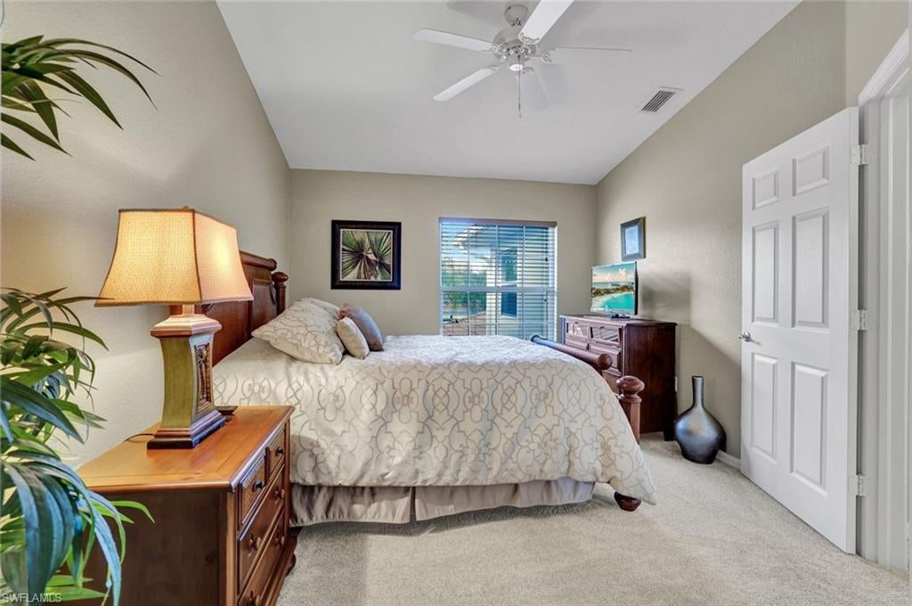 IBIS POINTE - Residential