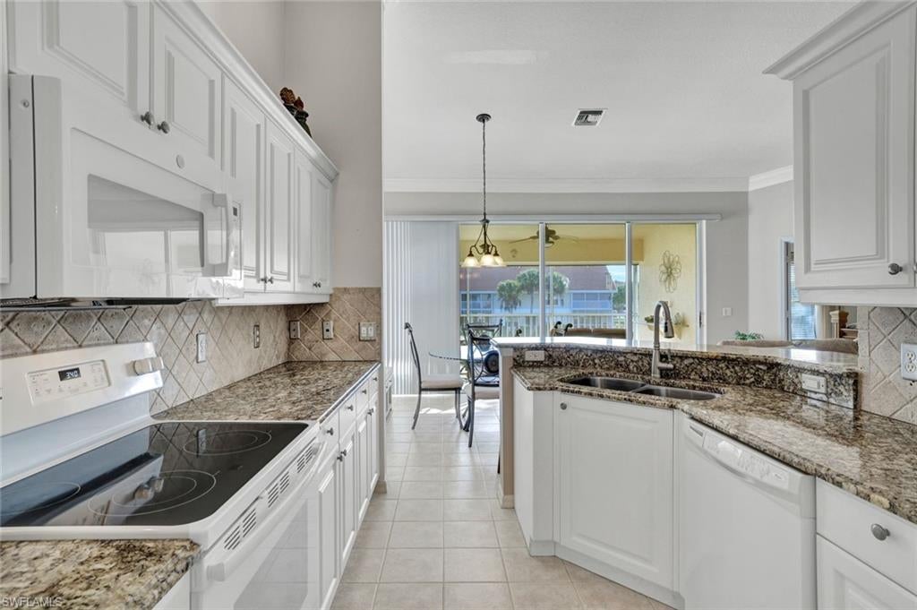 IBIS POINTE - Residential