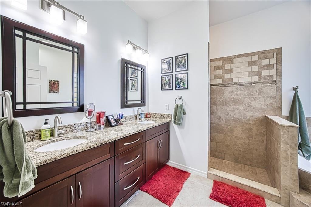 CALOOSA YACHT & RACQUET CLUB - Residential