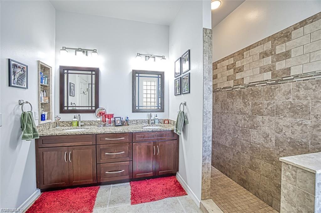 CALOOSA YACHT & RACQUET CLUB - Residential