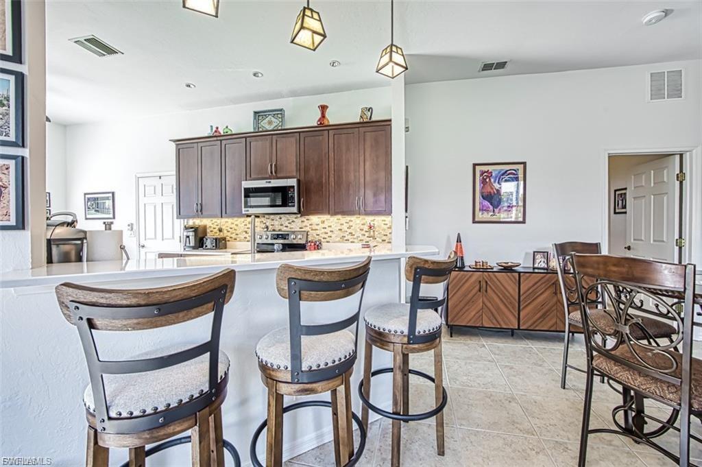 CALOOSA YACHT & RACQUET CLUB - Residential