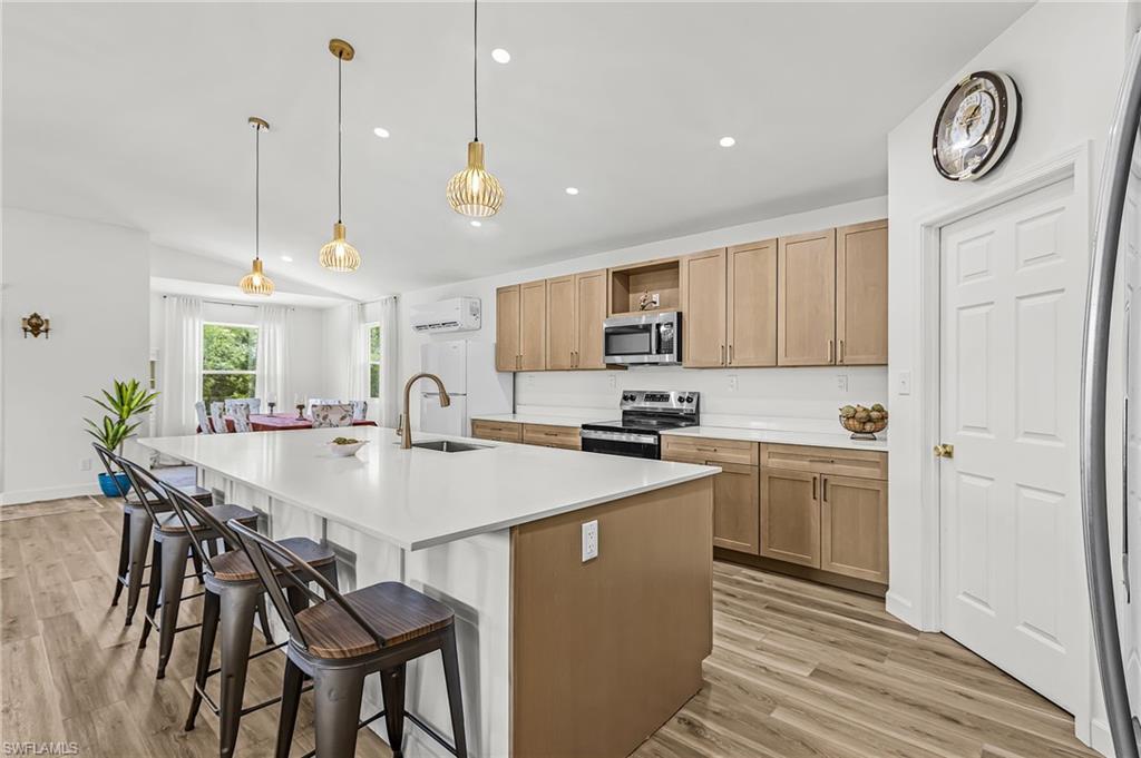 KREAMERS AVOCADO SUBD - Residential