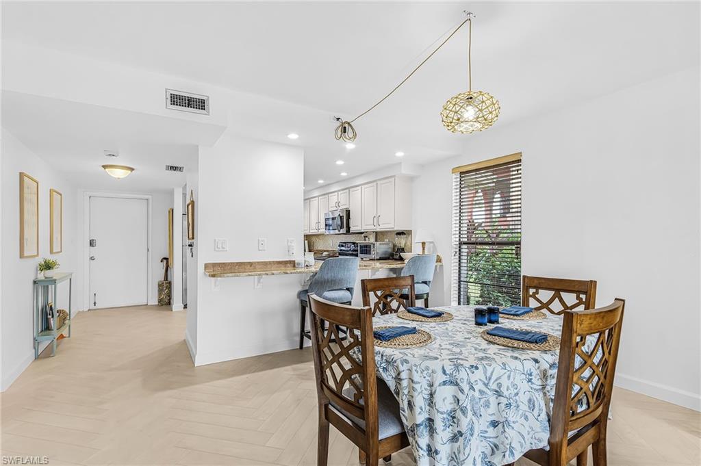 FOUNTAINS II - Residential Lease