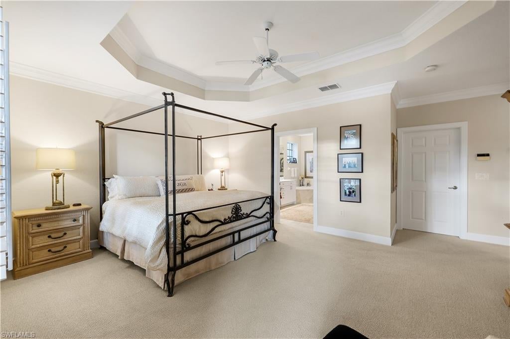THE HAMPTONS - Residential