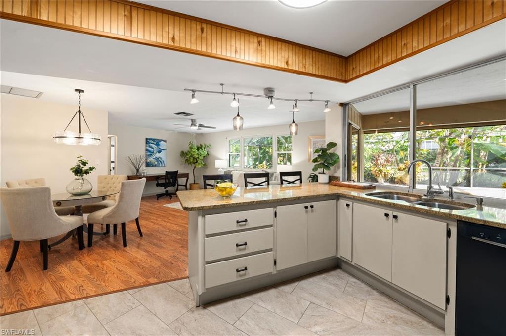 WHISKEY CREEK - Residential