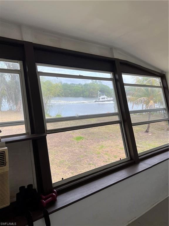 RIVER OAKS - Residential
