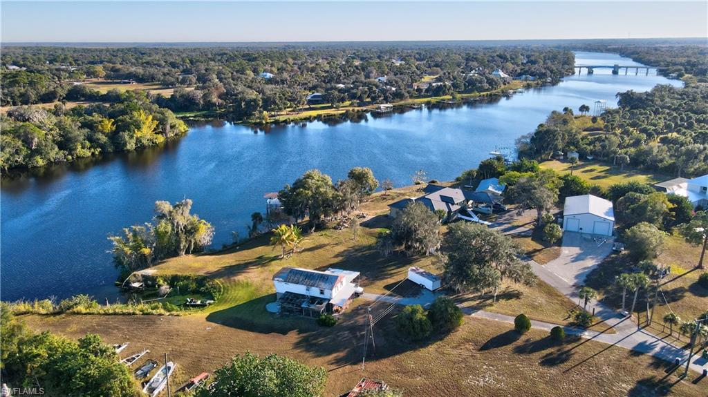 RIVER OAKS - Residential