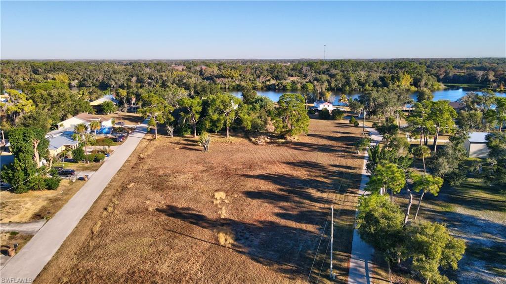 RIVER OAKS - Residential