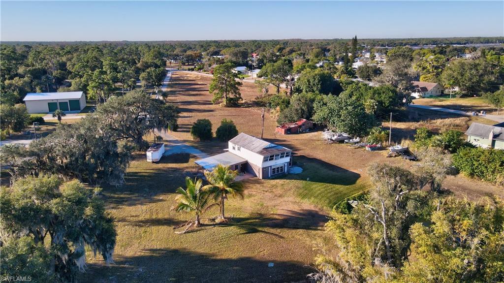 RIVER OAKS - Residential