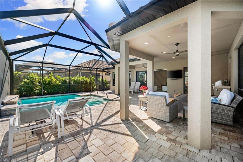 PEBBLE POINTE - Residential