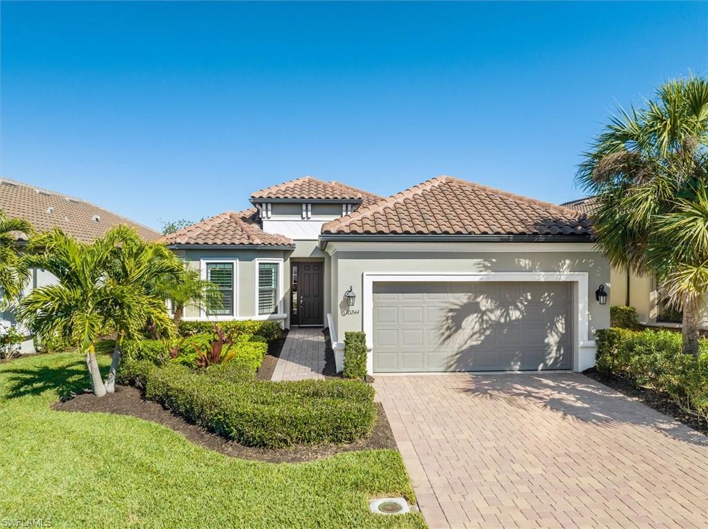 PEBBLE POINTE - Residential