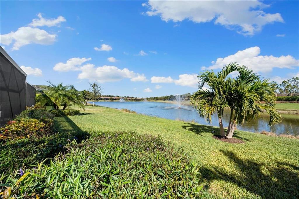 PEBBLE POINTE - Residential