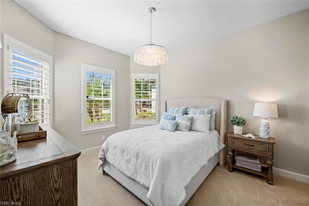 PEBBLE POINTE - Residential