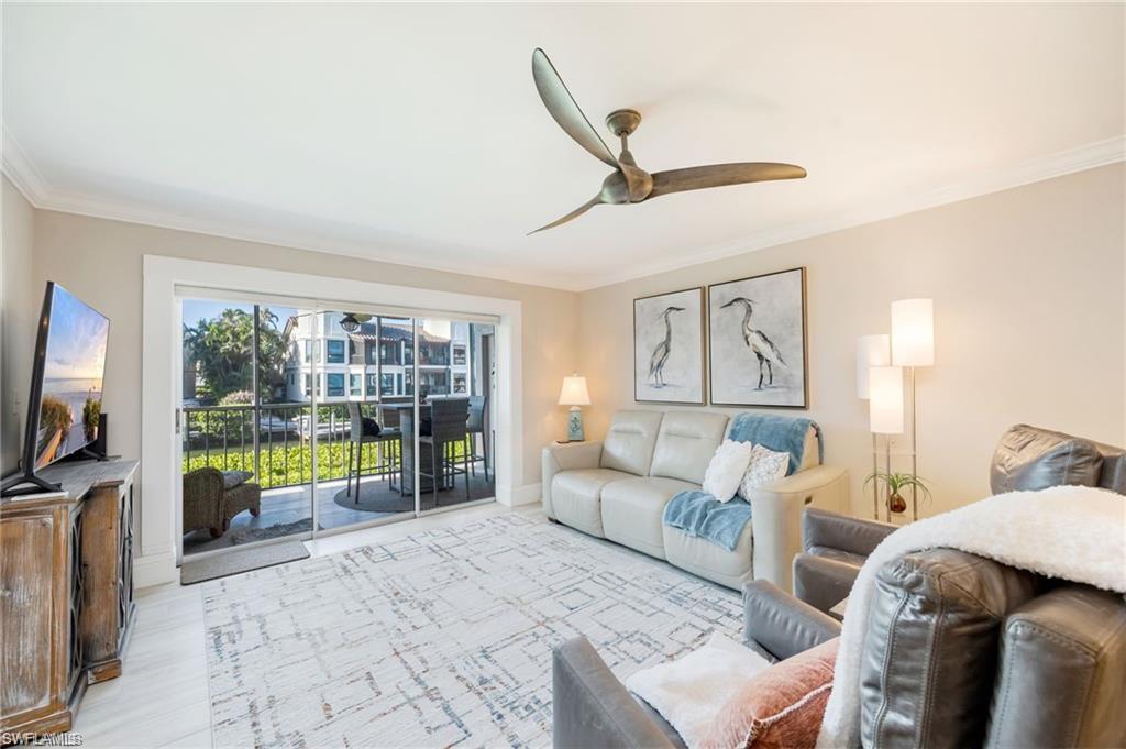 FOUR WINDS - Residential