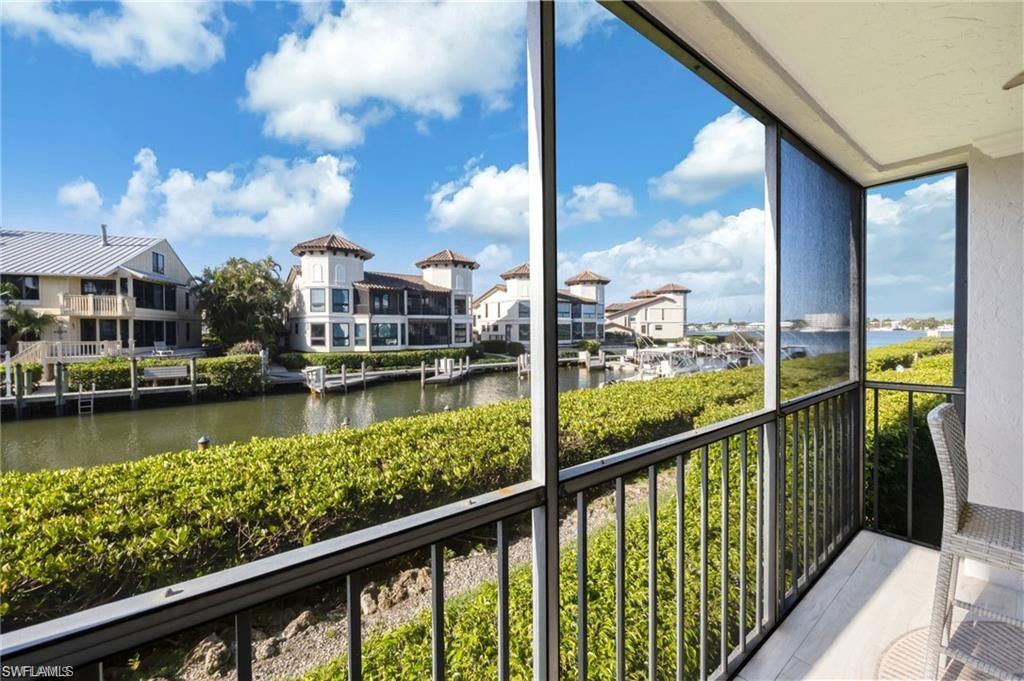 FOUR WINDS - Residential