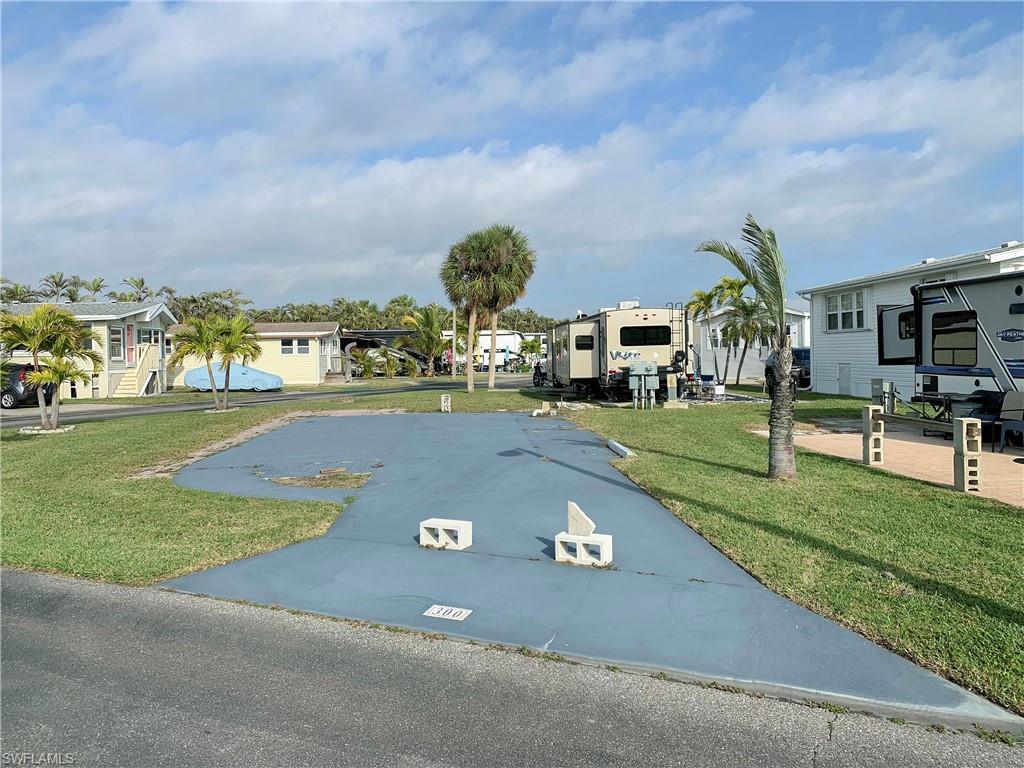 PALMETTO PALMS R V - Land