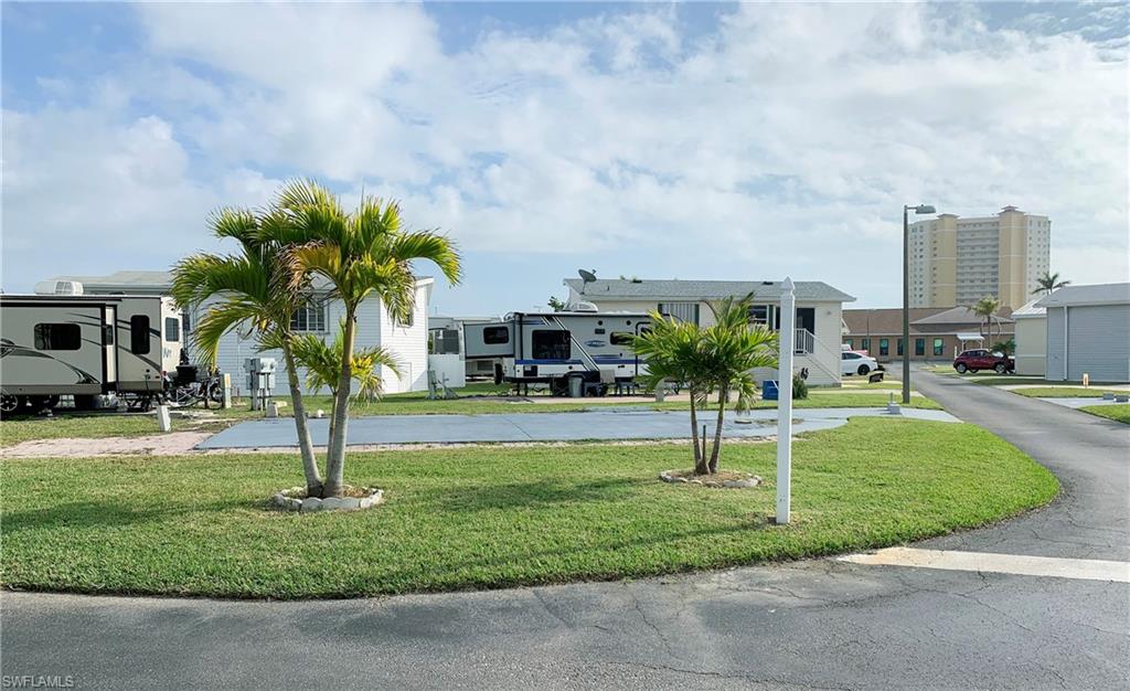 PALMETTO PALMS R V - Land