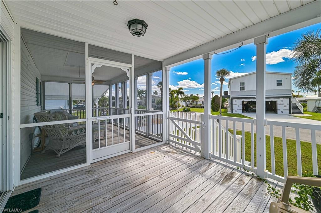 BAYSIDE ESTATES - Residential