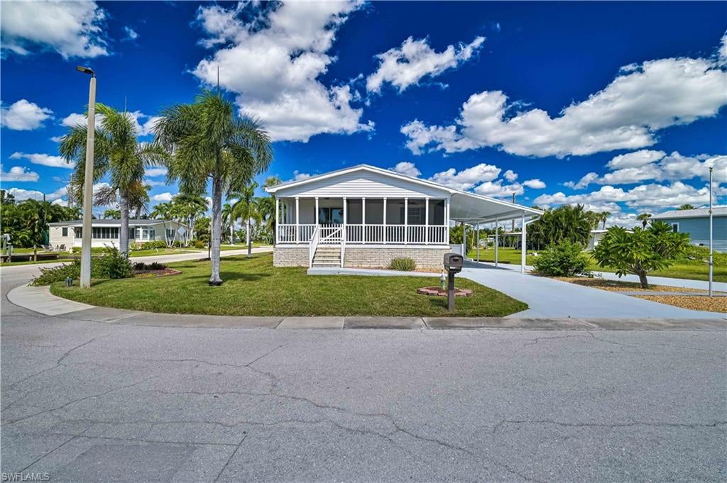 BAYSIDE ESTATES - Residential