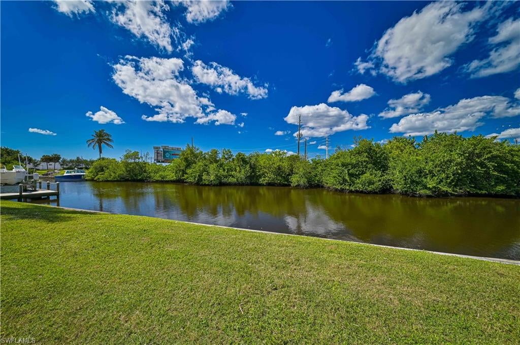 BAYSIDE ESTATES - Residential