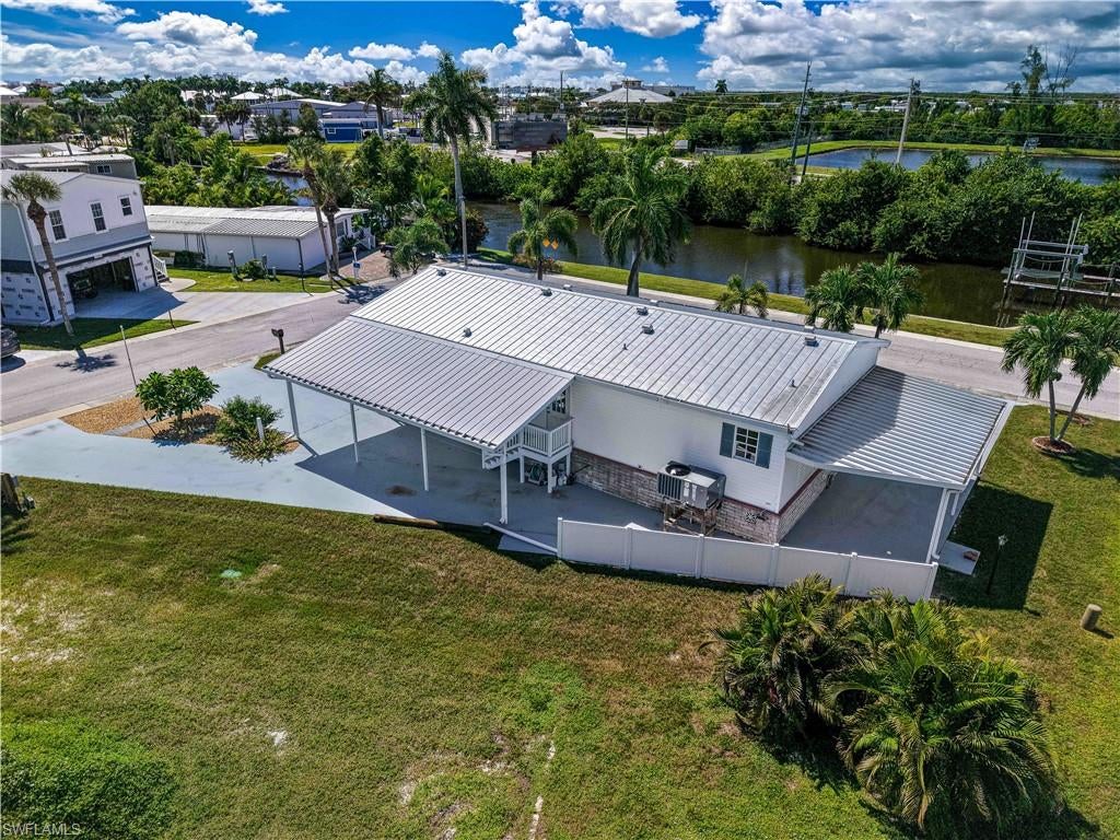 BAYSIDE ESTATES - Residential