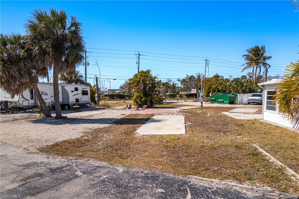 HELEN LANE CONDO RV - Land