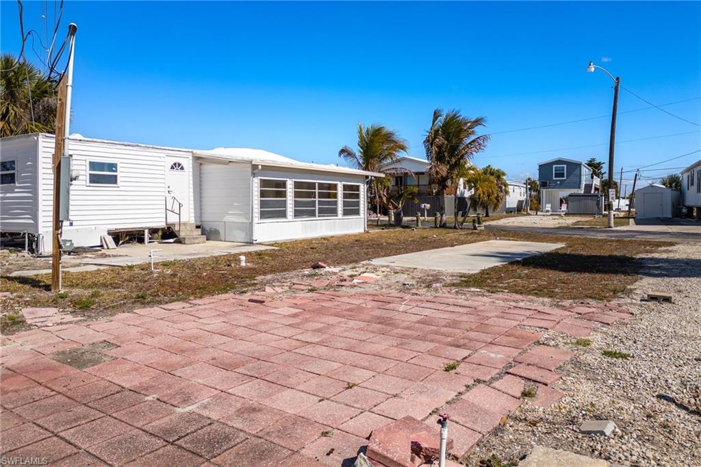 HELEN LANE CONDO RV - Land