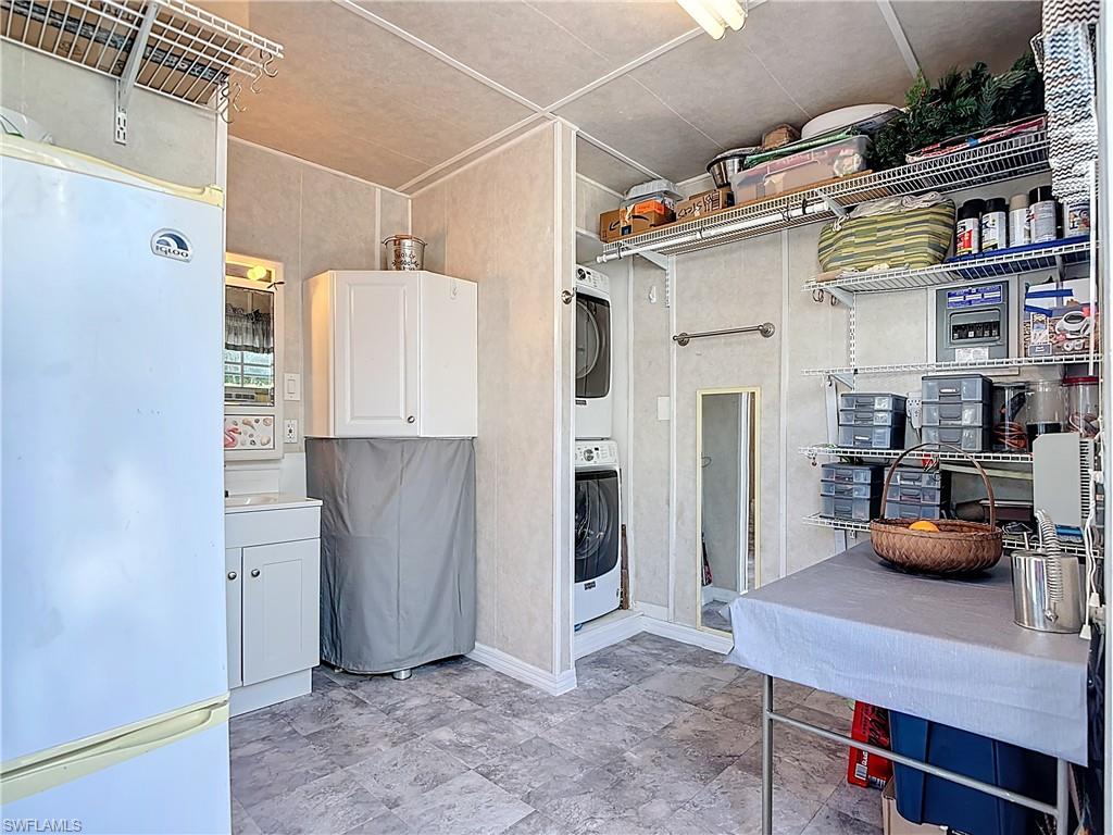 CYPRESS WOODS RV RESORT - Land