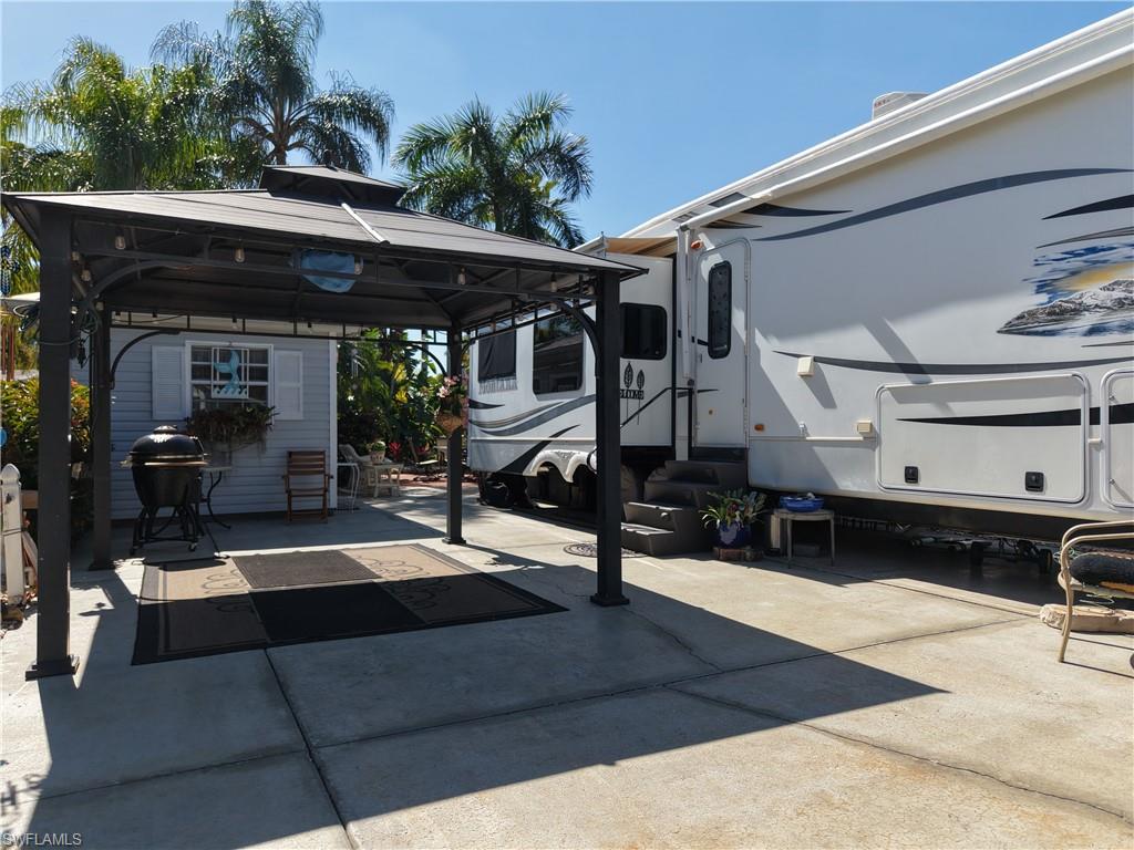 CYPRESS WOODS RV RESORT - Land