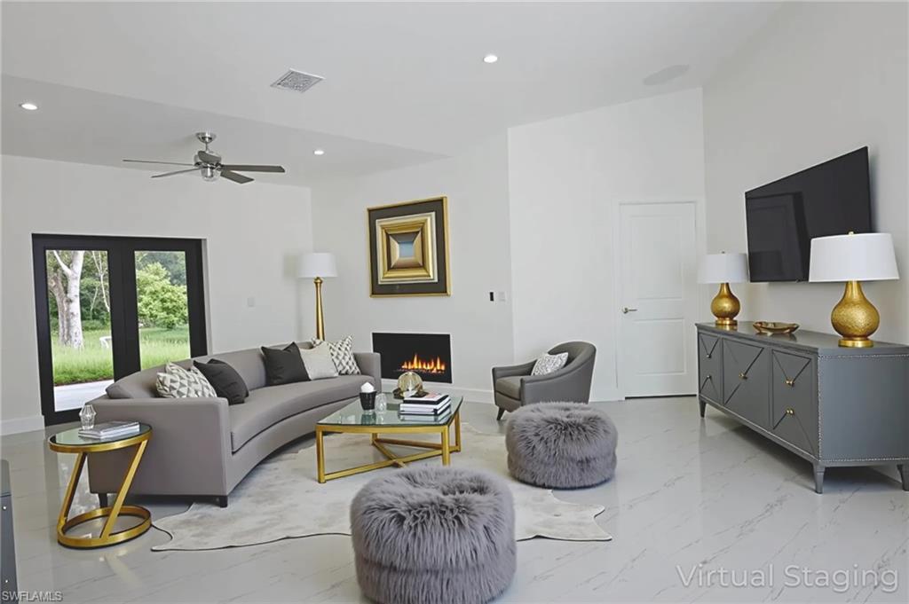 LEHIGH ACRES - Residential