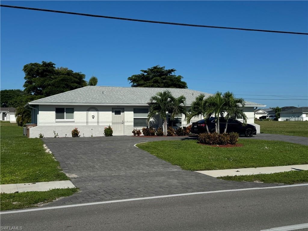 ***Attention Investors*** This property would have a 7.8% Cap Rate and good monthly cash flow. This Duplex is being sold As-Is with Right to Inspect. There are no flaws known at this time. The Left side 806 is Available on Supra and ready to show. Supra on Hose Bib to the left of 806 front door. The furniture does NOT convey. Please do NOT disturb the Tenant on the Right side 808. This Duplex features 2 bedrooms and 1 Bathroom on each side. The Roof was replaced 2/16/2023. The Brick Paver Circular Driveway was completed 9/17/2020. The A/C was replaced 1/10/2017. The Hurricane Impact Windows were installed 9/28/2007. This Duplex has been meticulously maintained and has tile throughout inside. The Left side 806 is now available and can be shown, the Left Side is Tenant Occupied (Do NOT Disturb) as they are month to month at this time and they would like to stay. There is a nice big shed out back that could be used by the owner or rented out to a tenant for additional cash flow. This is a great opportunity for an Investor looking for positive cash flow or an Owner occupant looking to offset their living expenses. Call today for your private showing and further details !!