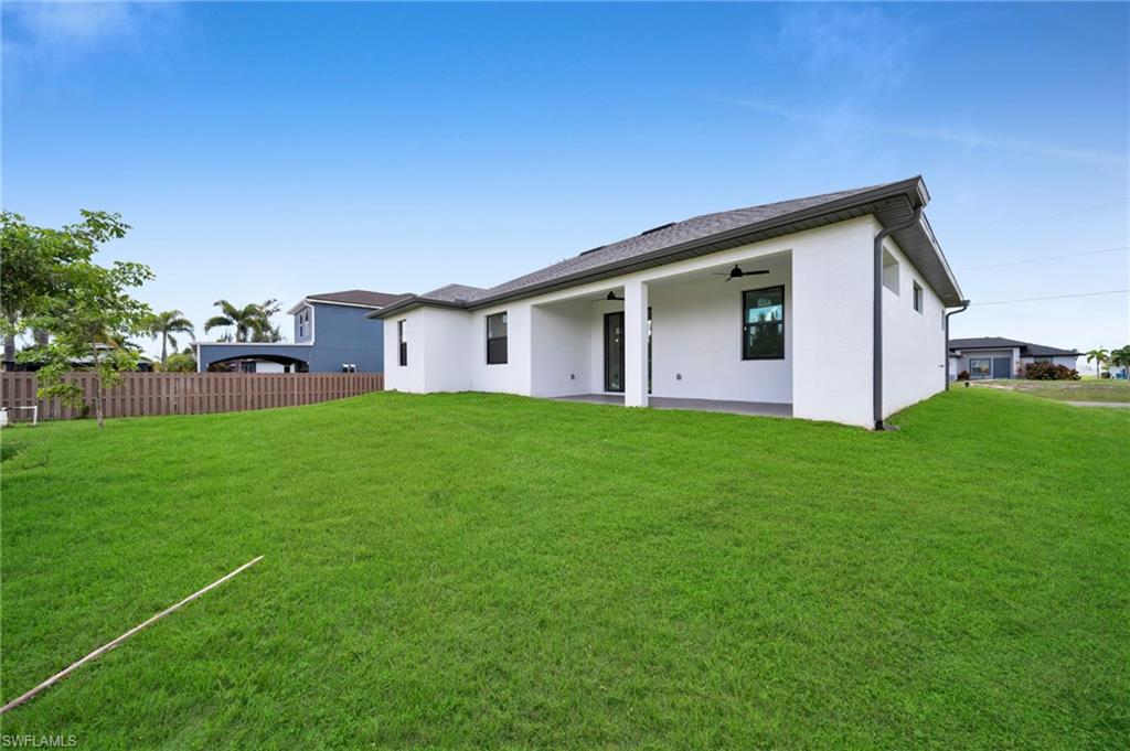 CAPE CORAL - Residential