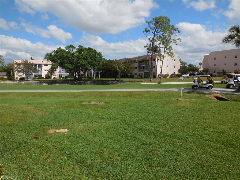 VILLAS AT QUAIL RUN - Residential
