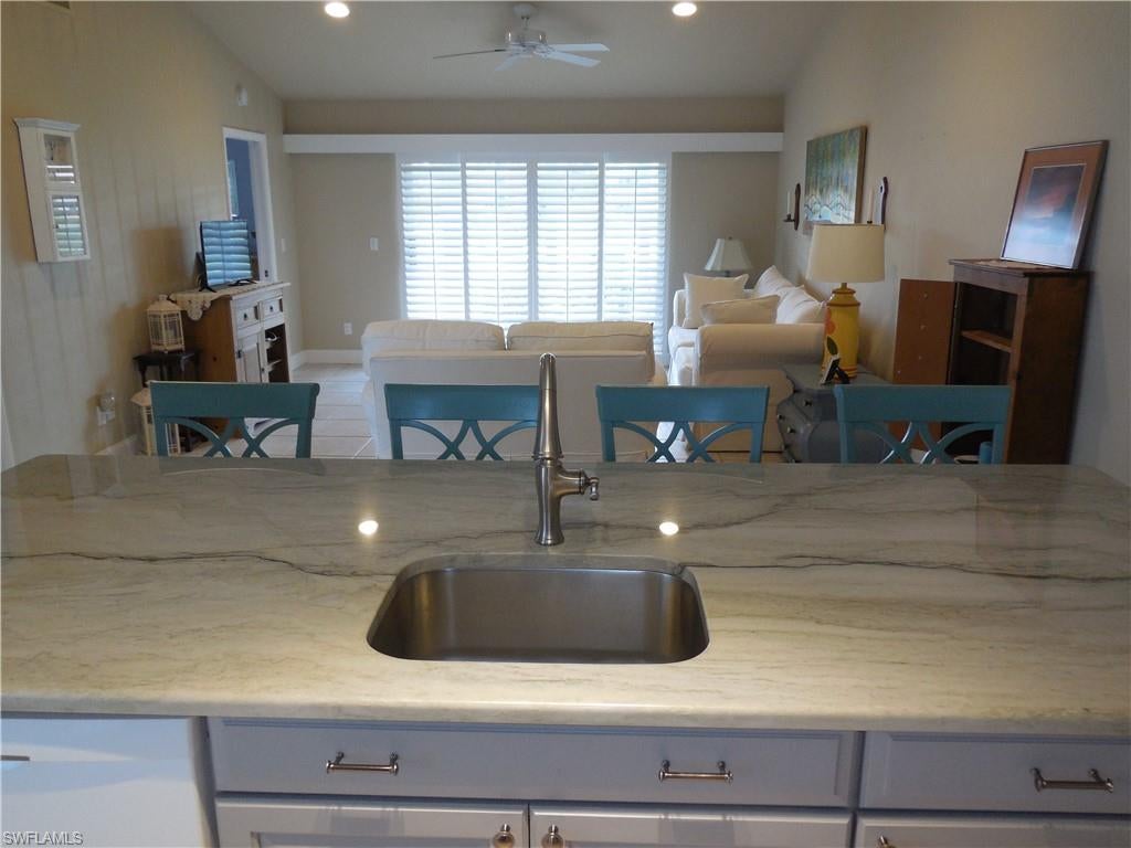 VILLAS AT QUAIL RUN - Residential