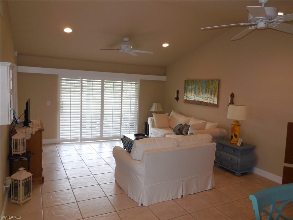 VILLAS AT QUAIL RUN - Residential