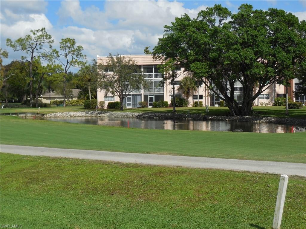 VILLAS AT QUAIL RUN - Residential