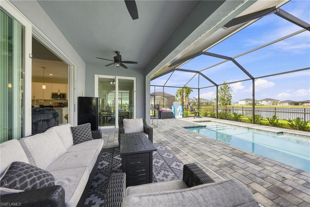 TUCKERS COVE - Residential