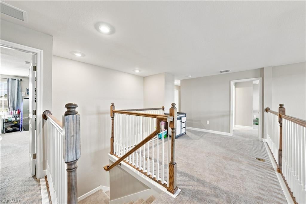 TUCKERS COVE - Residential