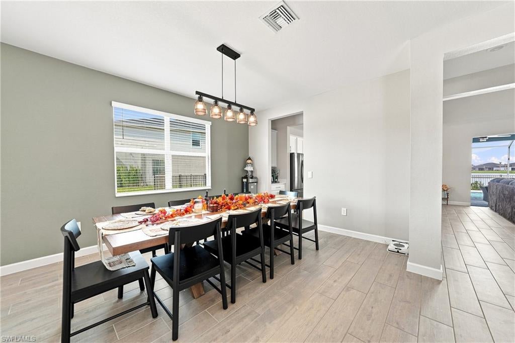 TUCKERS COVE - Residential