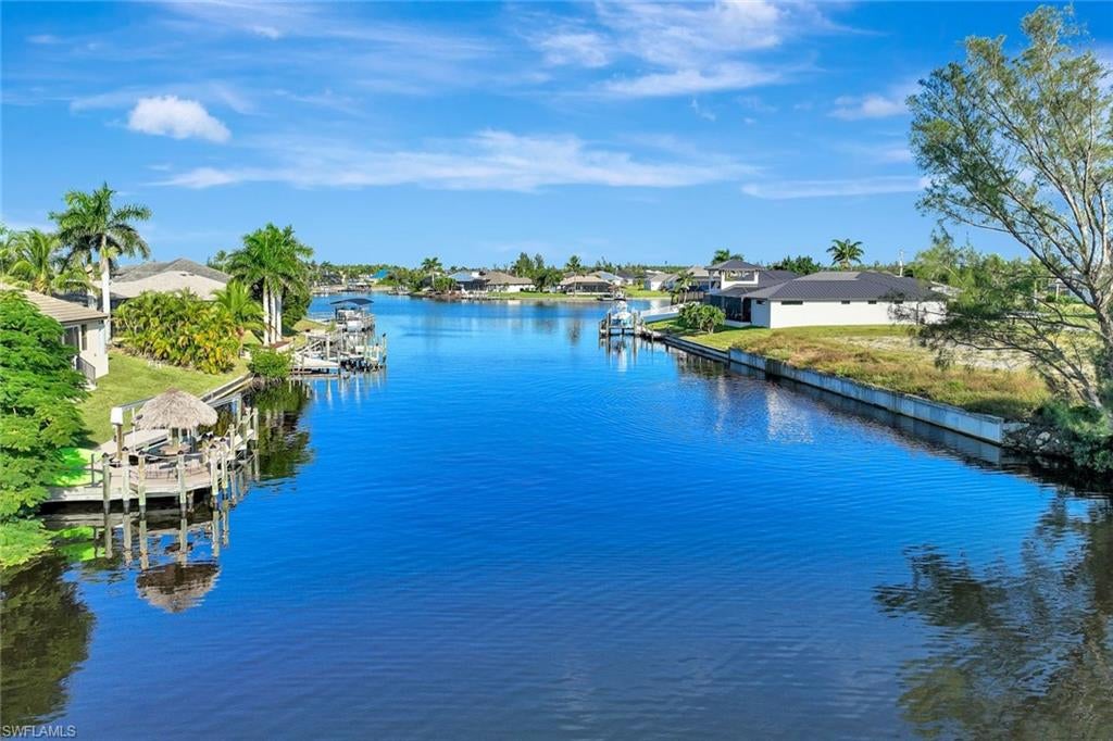 CAPE CORAL - Land