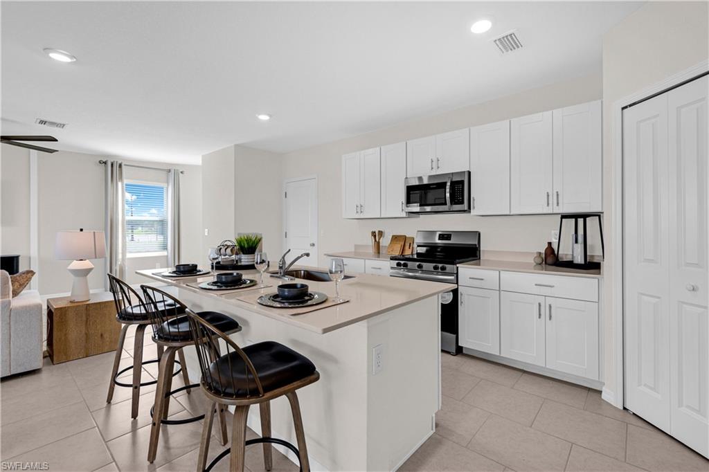 SABAL GLEN AT MIDTOWN - Residential