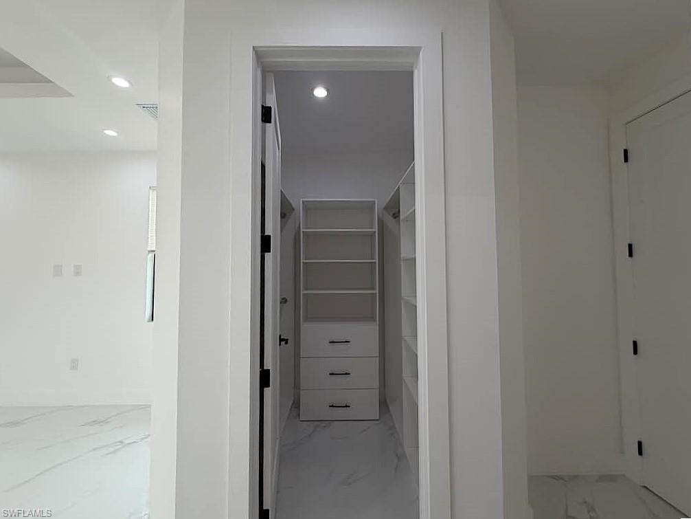 BANYAN VILLAGE - Residential
