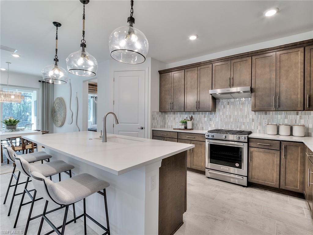 DEL WEBB OAK CREEK - Residential